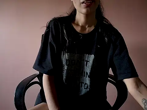 Sexyrossy7 online show from 06-16-26, 08:17