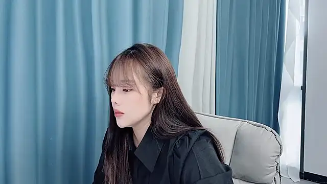 Snapshot of Qingqing19 chatting on 06-17-26, 02:14 Qingqing19 online show from 06-17-26, 02:14