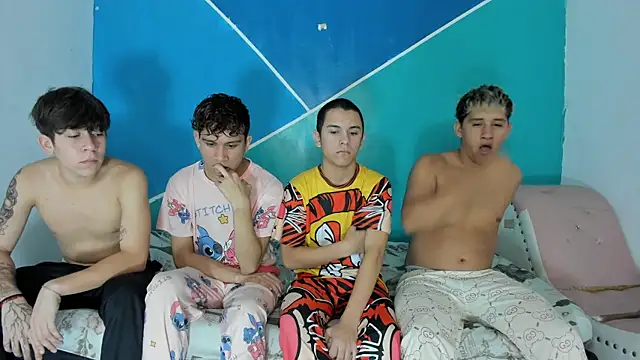 wild boys zs online show from 07-15-26, 05:23