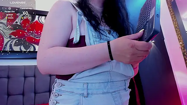 CloeMature online show from 06-26-26, 02:16