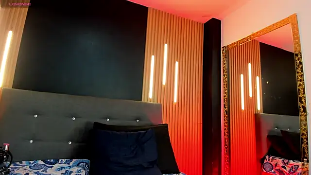 CloeMature online show from 07-24-26, 03:59