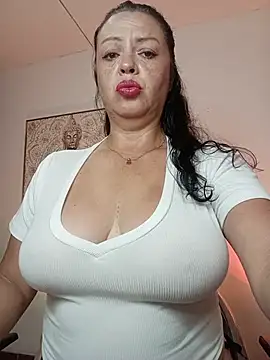 EvaRoberts 1 online show from 07-02-26, 01:17
