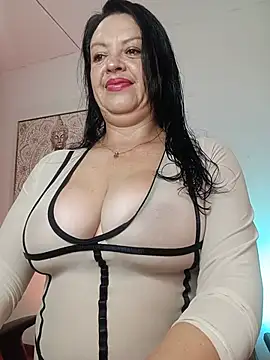 EvaRoberts 1 online show from 07-17-26, 01:29