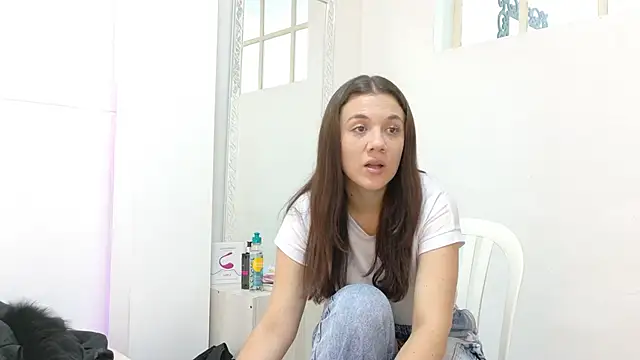 Snapshot of Katia_Rose23 chatting on 06-18-26, 07:29 Katia Rose23 online show from 06-18-26, 07:29