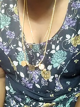 Snapshot of tamilkavitha123 chatting on 07-26-26, 05:59 tamilkavitha123 online show from 07-26-26, 05:59