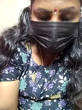 Snapshot of tamilkavitha123 chatting on 08-06-26, 11:01 tamilkavitha123 online show from 08-06-26, 11:01