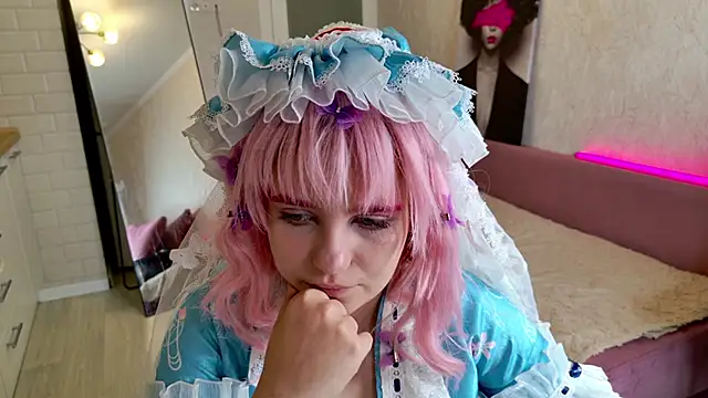 Luna404 online show from 05-20-26, 07:09