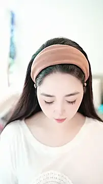 singer-wenwan online show from 06-13-26, 10:02