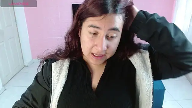 Snapshot of celeste16092020 chatting on 07-23-26, 02:15 celeste16092020 online show from 07-23-26, 02:15