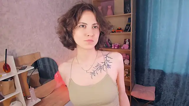 Snapshot of Kimasichka chatting on 07-08-26, 05:45 Kimasichka online show from 07-08-26, 05:45