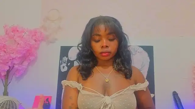 Snapshot of kilyetvera chatting on 07-23-26, 05:38 kilyetvera online show from 07-23-26, 05:38