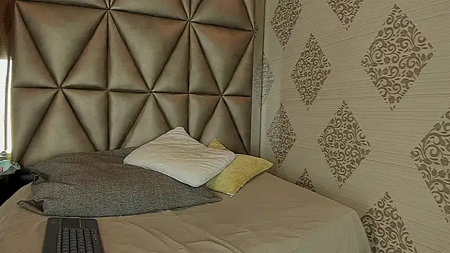 Violett Carter online show from 06-23-26, 11:52