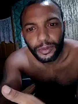 Snapshot of Camodick chatting on 02-08-25, 01:43 Camodick online show from 02-08-25, 01:43
