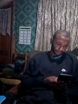 Snapshot of Camodick chatting on 02-25-25, 02:36 Camodick online show from 02-25-25, 02:36
