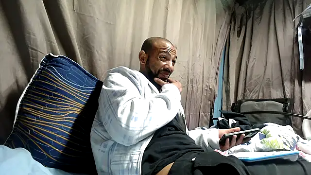 Camodick online show from 04-19-26, 08:02