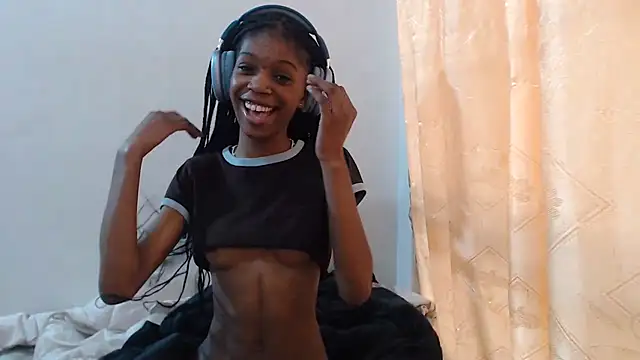 PetiteBarbie 05 online show from 07-14-26, 10:21