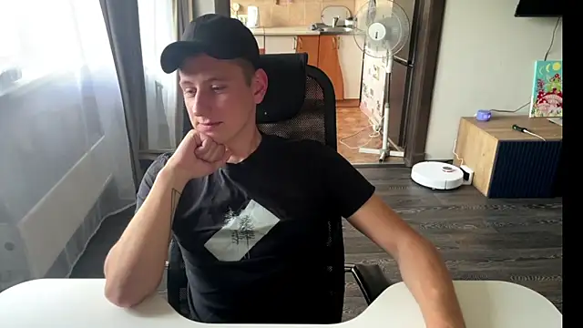 Snapshot of Keksik_ chatting on 07-28-26, 11:39 Keksik online show from 07-28-26, 11:39