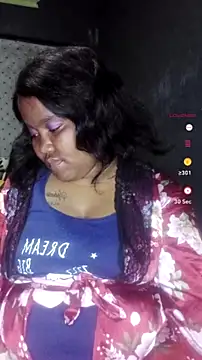 ChubbyMidgetxxx19 online show from 06-26-26, 08:57