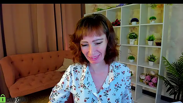gracekellyyy online show from 06-13-26, 04:21