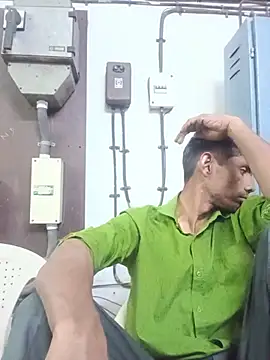 Hot-Parinda200 online show from 06-19-26, 05:56