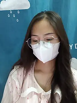 -Hena- online show from 06-26-26, 03:27