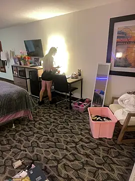 blonDDbombsheLL99 online show from 06-05-26, 05:03