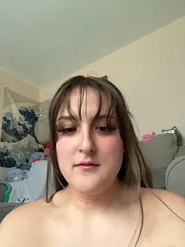 Hazel Haze online show from 05-19-26, 02:45
