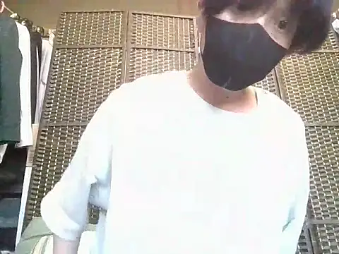 Snapshot of kazupan22 chatting on 06-30-26, 08:37 kazupan22 online show from 06-30-26, 08:37