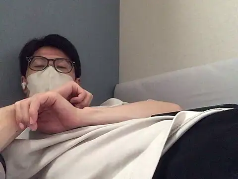Snapshot of h_japmen chatting on 06-01-26, 05:42 h japmen online show from 06-01-26, 05:42
