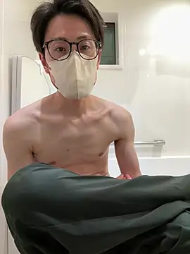 Snapshot of h_japmen chatting on 06-20-26, 02:53 h japmen online show from 06-20-26, 02:53