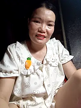 -Trici- online show from 06-15-26, 05:09