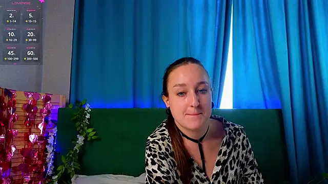 SandraWarren online show from 06-03-26, 08:28
