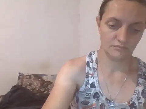 Snapshot of Kimmy_Webb chatting on 06-16-26, 05:59 Kimmy Webb online show from 06-16-26, 05:59