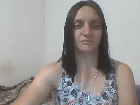 Snapshot of Kimmy_Webb chatting on 06-25-26, 06:01 Kimmy Webb online show from 06-25-26, 06:01