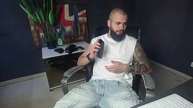 OscarWillss online show from 06-17-26, 04:37