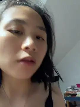 Snapshot of Iridessa- chatting on 07-14-26, 02:34 Iridessa- online show from 07-14-26, 02:34