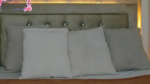 EmilyWinter  online show from 06-14-26, 11:34