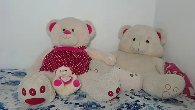 Natalia Dahlia online show from 08-06-26, 10:00