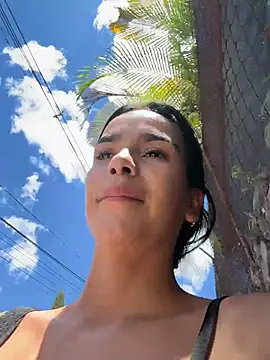Snapshot of Melissa_Rendon chatting on 07-14-26, 04:45 Melissa Rendon online show from 07-14-26, 04:45