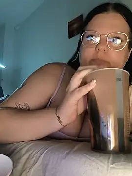 BadMommyyyyy online show from 05-18-26, 09:59