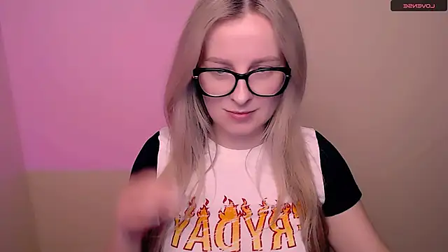MariaTess  online show from 05-20-26, 02:56