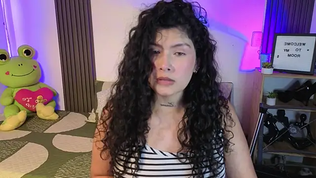 LadyVelvett online show from 05-10-26, 02:39
