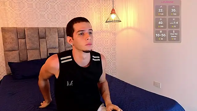 isaacblaze  online show from 06-14-26, 03:41