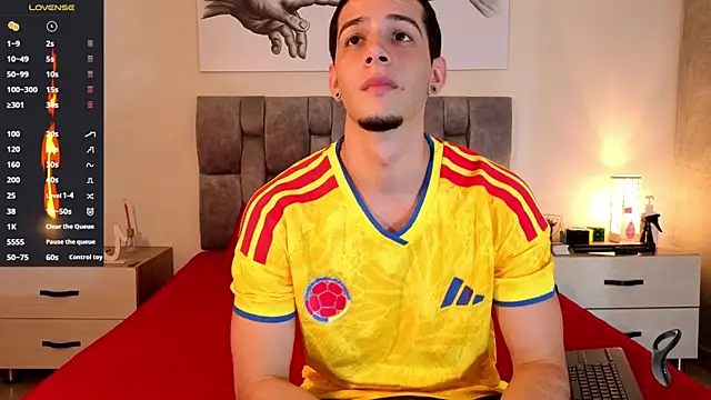 isaacblaze  online show from 06-28-26, 03:45