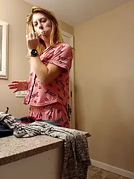 daddys girl333 online show from 06-21-26, 02:03