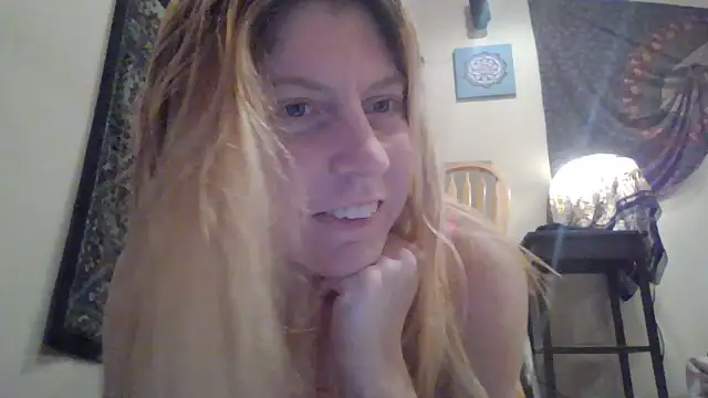 daddys girl333 online show from 07-18-26, 02:38