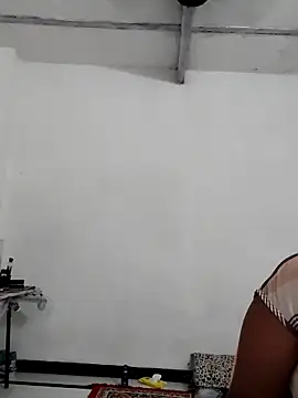 Your-Cherry online show from 06-18-26, 04:57