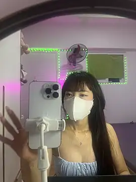 Lov3lily online show from 06-14-26, 08:16