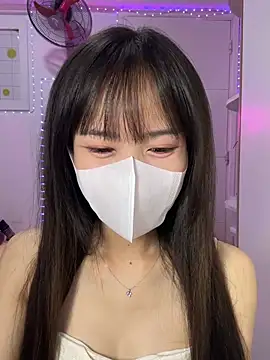 Lov3lily online show from 07-08-26, 04:11