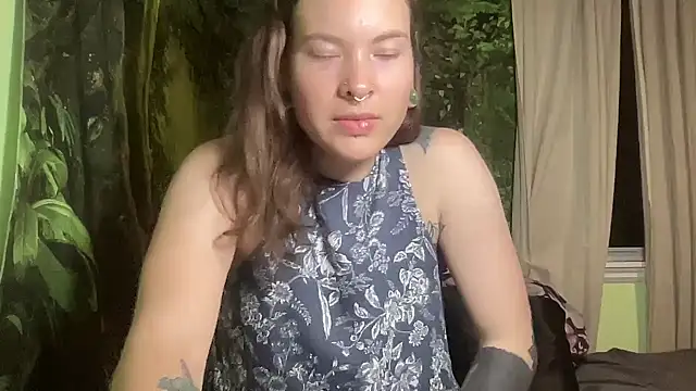 mo0ngoddess online show from 09-21-25, 02:57